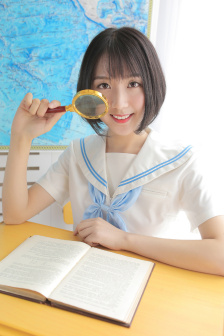 漂亮的女邻居在线播放